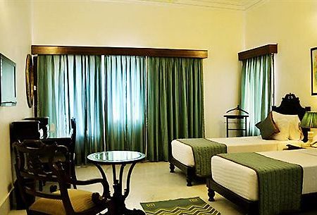 Amar Kothi Hotel Udaipur Exterior photo