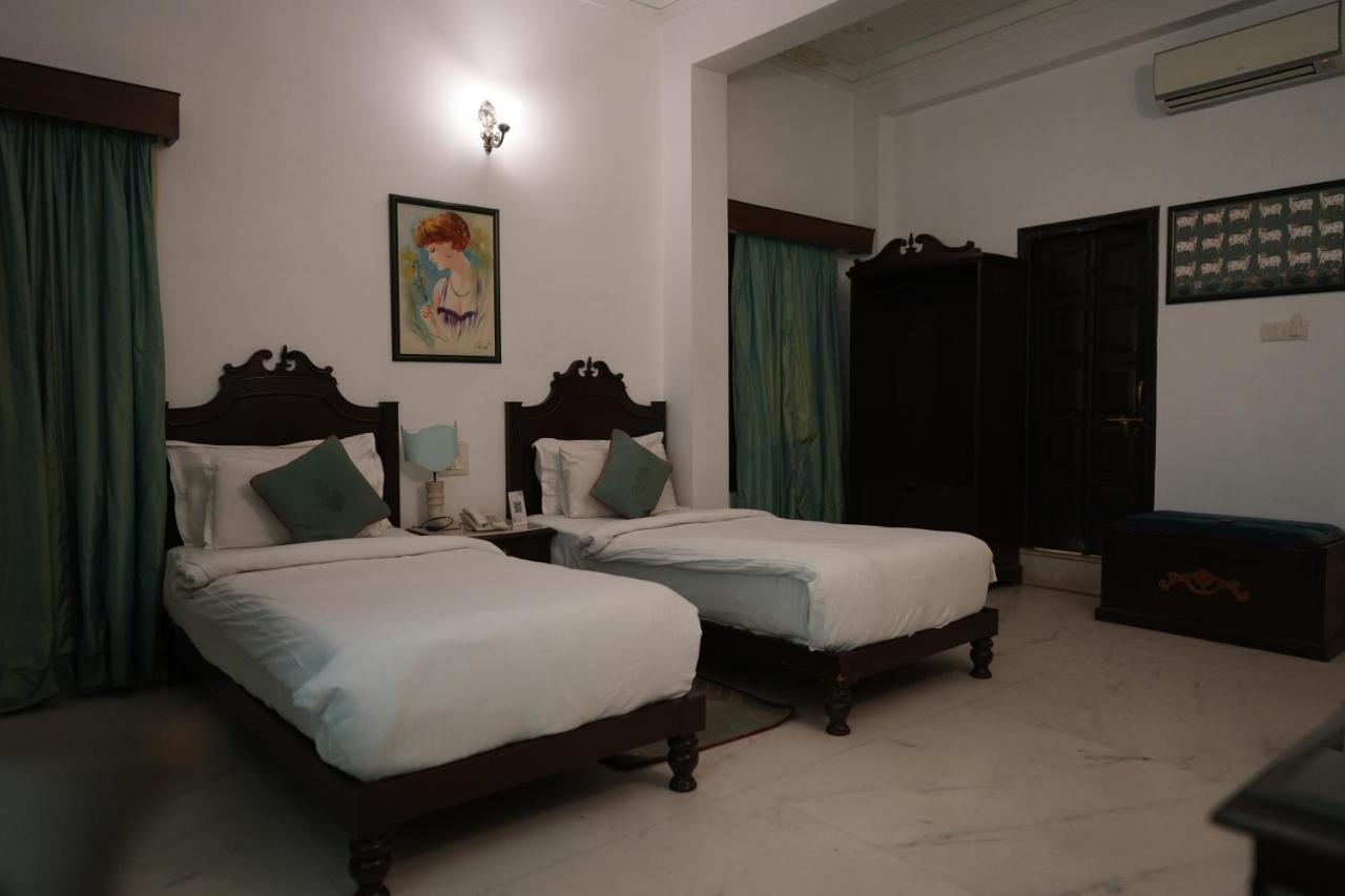 Amar Kothi Hotel Udaipur Exterior photo